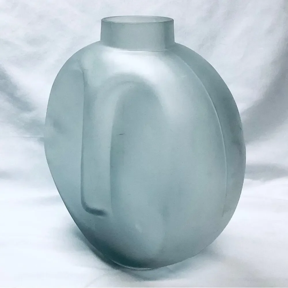 White Contemporary Frosted Glass Face Sculpture Vase